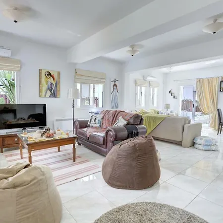Villa Halifax Ayia Napa