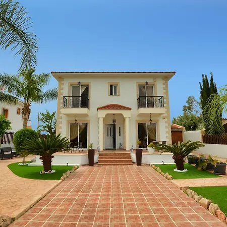 Halifax Villa